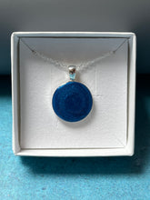 Load image into Gallery viewer, Mini deep blue/violet pendant