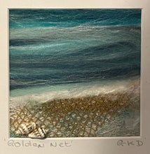 Load image into Gallery viewer, Mini Textile Sea study - Golden Net
