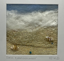 Load image into Gallery viewer, Mini Textile Art- Sea Treasures
