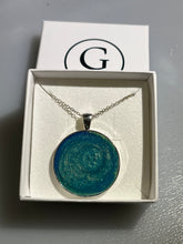 Load image into Gallery viewer, Medium Aquamarine Pendant
