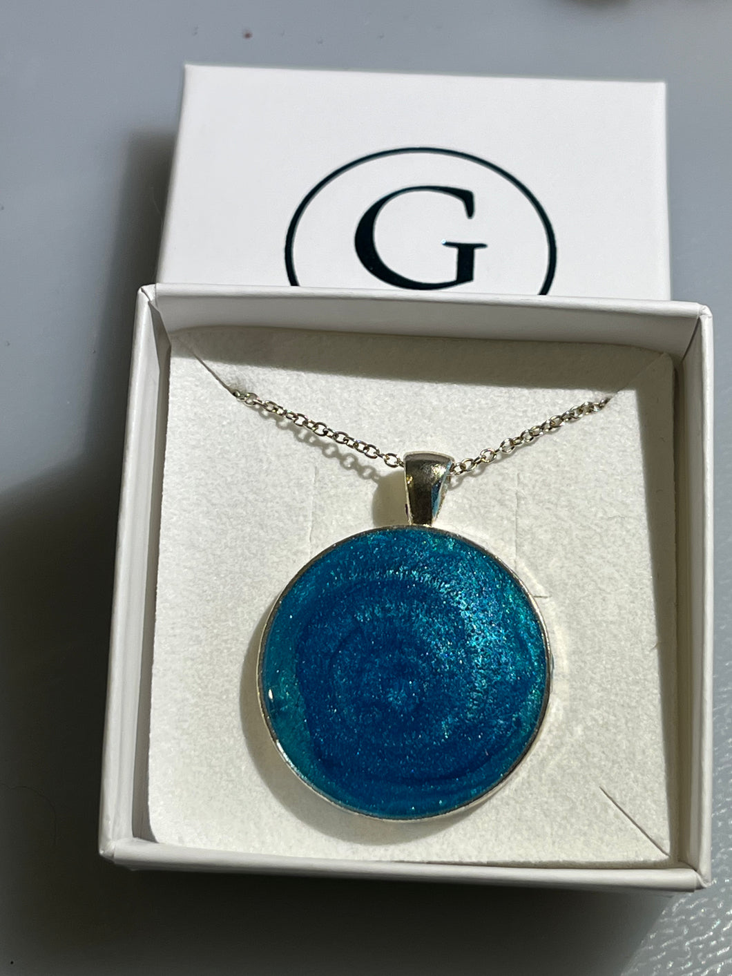 Medium Swirl Blue pendant