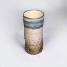 Load image into Gallery viewer, Table Lamp in Sea Stones
