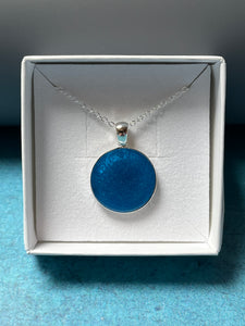 Mini round sea blue resin pendant