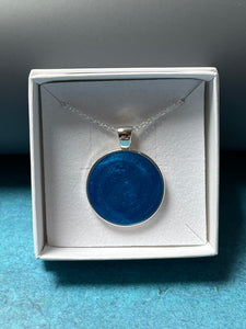 Medium Deep blue pendant