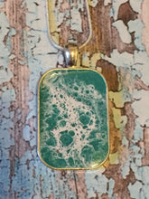 Load image into Gallery viewer, Rectangular pendant - Lace Waves
